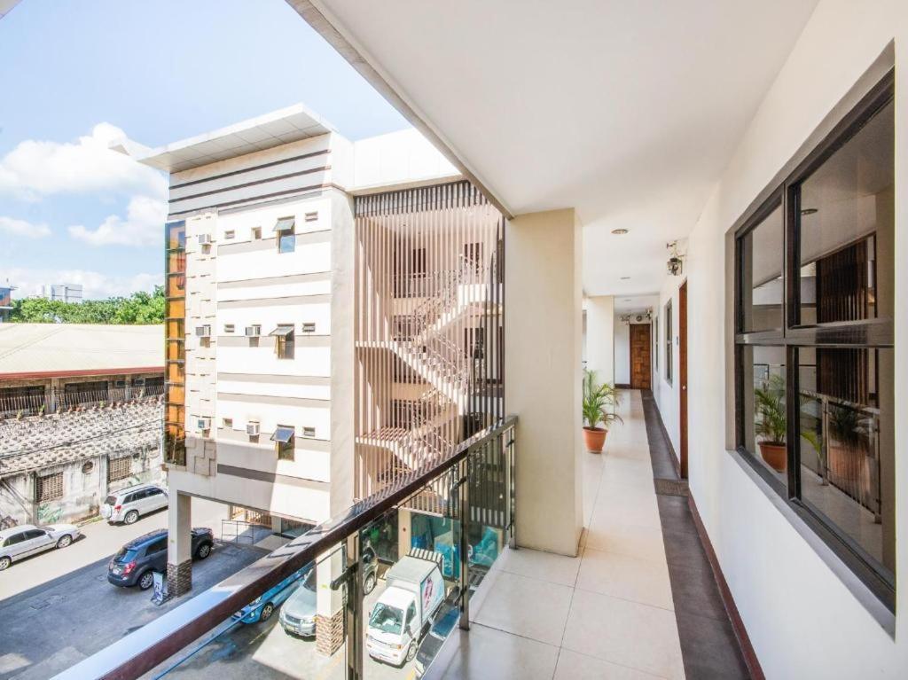 Mca Suites By Hiverooms Cebu ภายนอก รูปภาพ